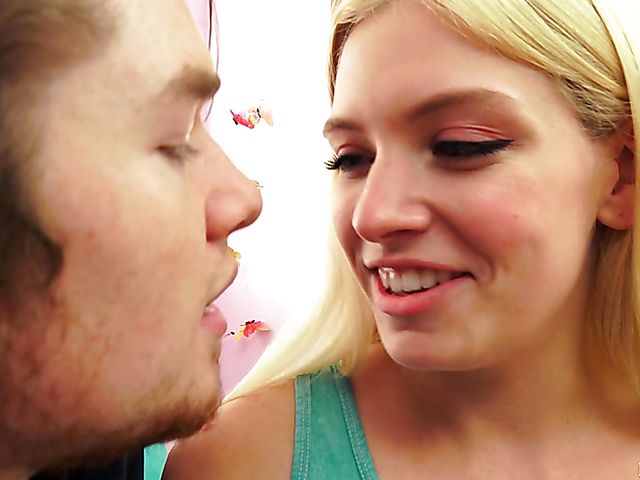 Big tits deepthroat expert Giselle Palmer