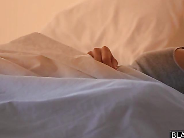 Pretty mom Isis Love interracial adventure