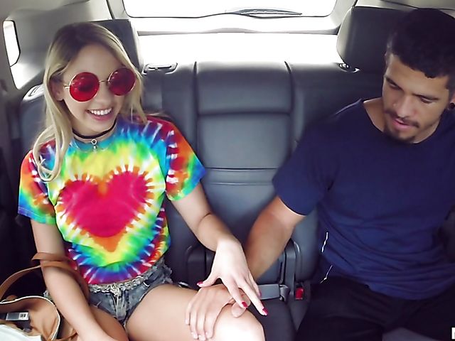 Khloe Kapri - Teen car fucking with a driver