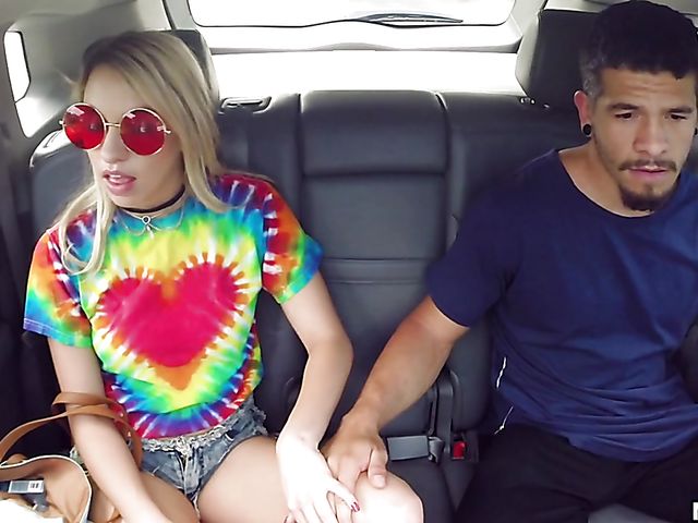 Khloe Kapri - Teen car fucking with a driver