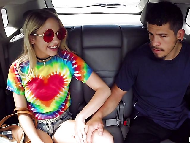 Khloe Kapri - Teen car fucking with a driver
