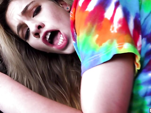 Khloe Kapri - Teen car fucking with a driver