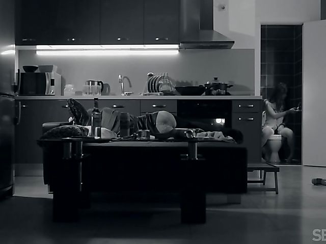 Hairy pussy masturbation in the morning after