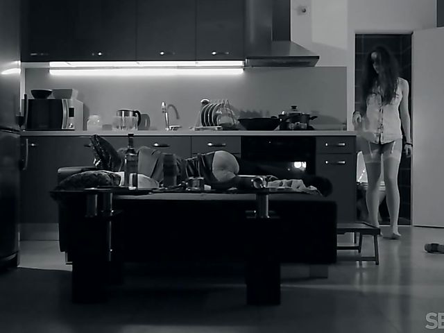 Hairy pussy masturbation in the morning after