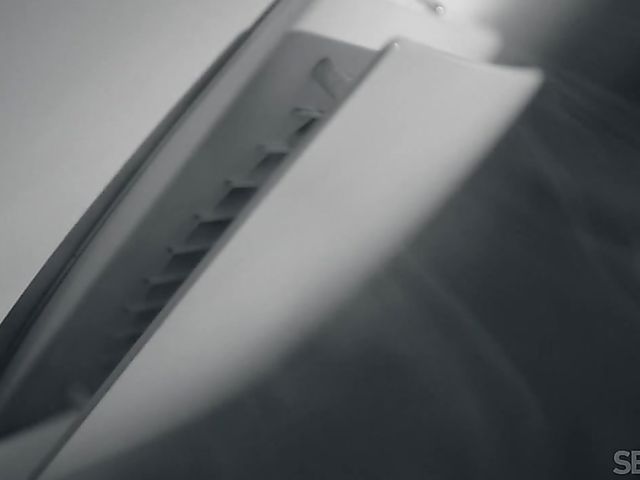 Hairy pussy masturbation in the morning after