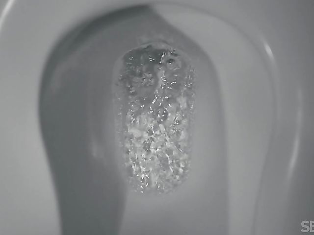 Hairy pussy masturbation in the morning after