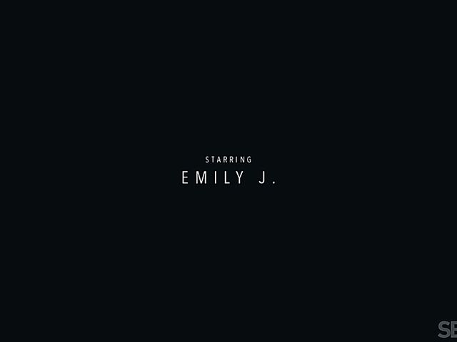 Hairy pussy masturbation in the morning after