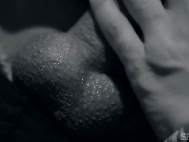 Hairy pussy masturbation in the morning after