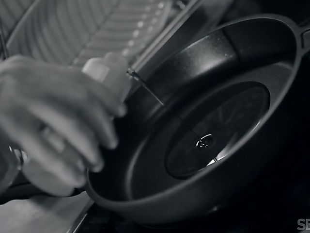 Hairy pussy masturbation in the morning after