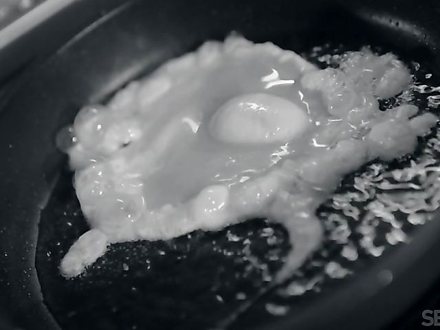 Hairy pussy masturbation in the morning after