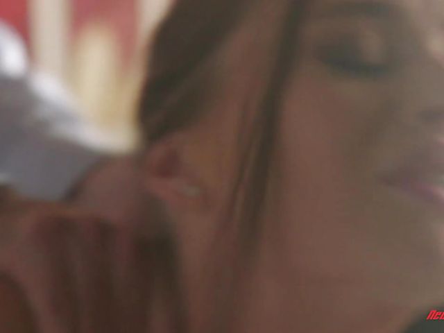 Perfect anal loving babe Lana Rhoades