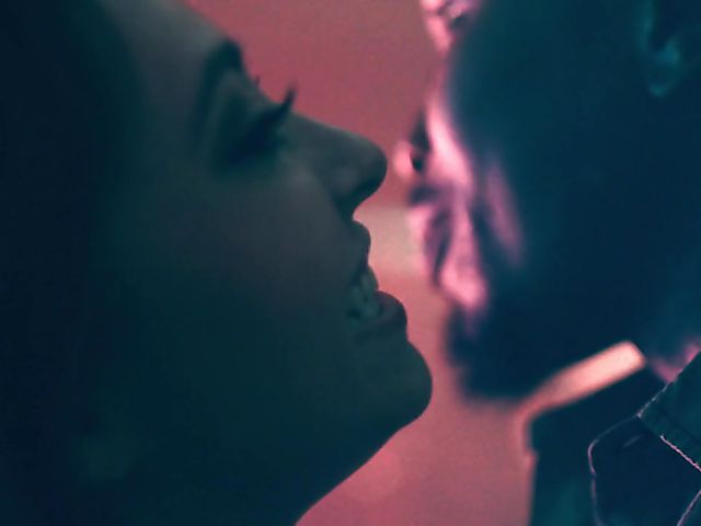 Interracial sex at its best with Quinn Wilde