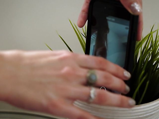 Lesbian stepmom Mindy Mink gives a message to her daughter