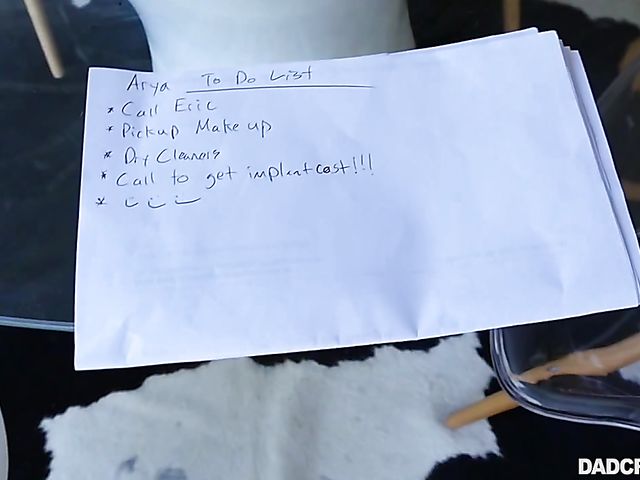 Daddys girl Arya Faye is in the mood for anal