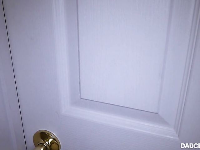 Daddys girl Arya Faye is in the mood for anal