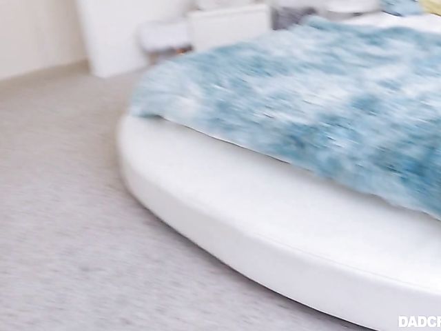 Daddys girl Arya Faye is in the mood for anal