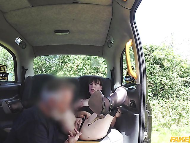 Fake taxi driver fucks the shit out of Cherri