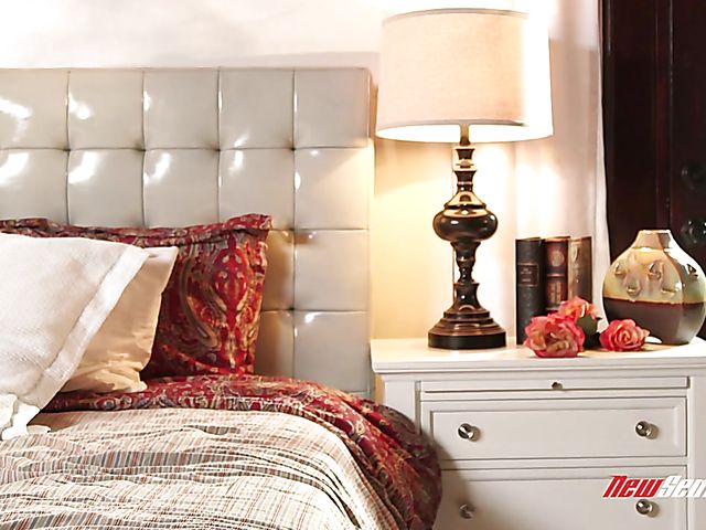 Taboo sex with young blonde Bailey Brook