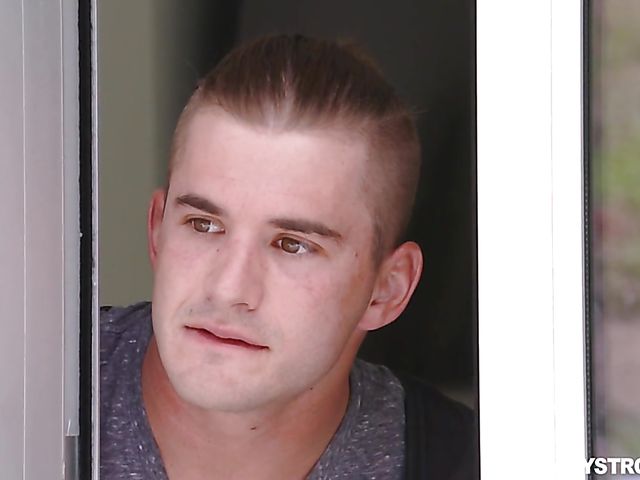 Hot latina stepmom Mercedes Carrera feels horny