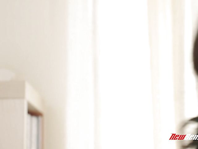 Young brunette Whitney Wright does it right