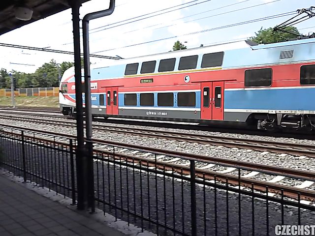 Big titty Czech mom gets nailed in public for money