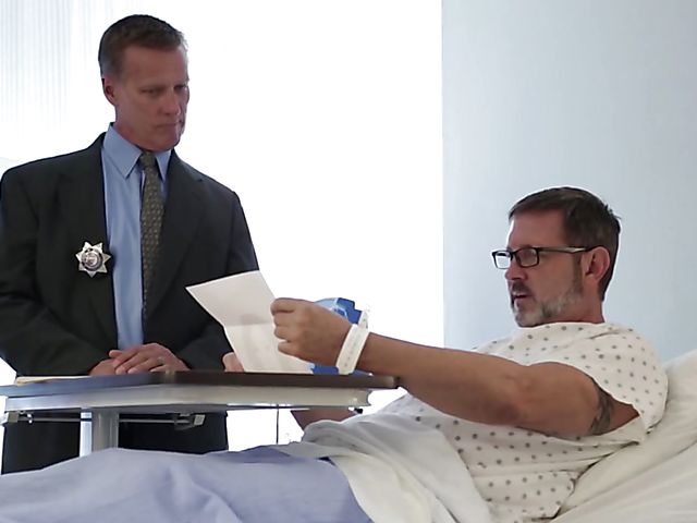 FFM anal with Sarah Vandella and tattooed Kleio Valentien