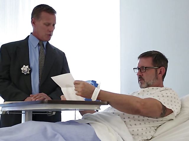 FFM anal with Sarah Vandella and tattooed Kleio Valentien