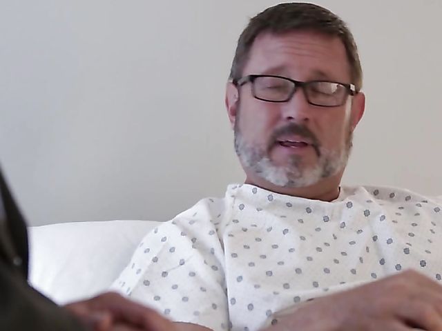 FFM anal with Sarah Vandella and tattooed Kleio Valentien