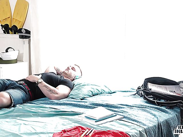 Sex in the bathroom with Czech teen Nicole Love