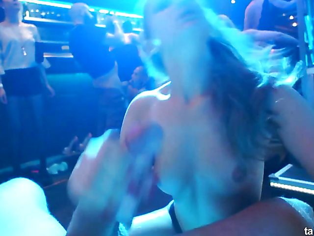 Night club orgy with babes on booze