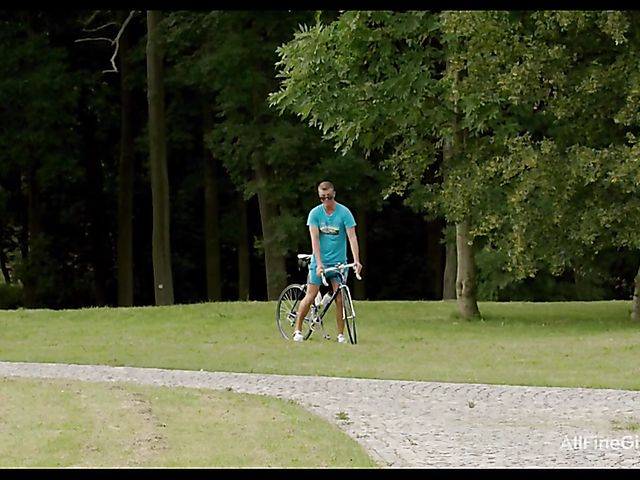 Ass fuck in the park with super cute Violette