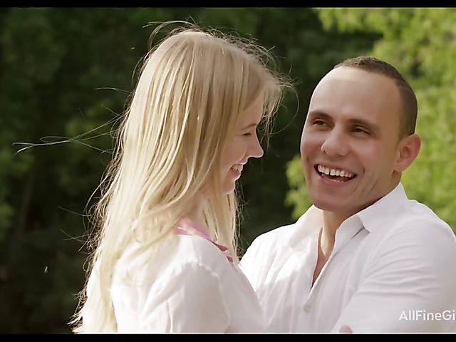 Ass fuck in the park with super cute Violette