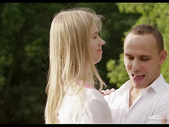 Ass fuck in the park with super cute Violette