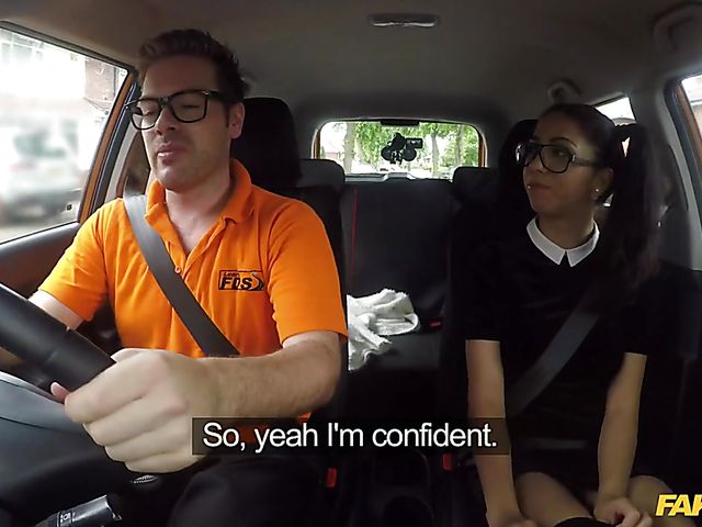 Bespectacled Spanish teen Julia De Lucia gets nailed in the car