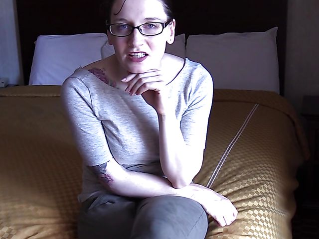 Mom Bettie Bondage talking dirty and masturbating