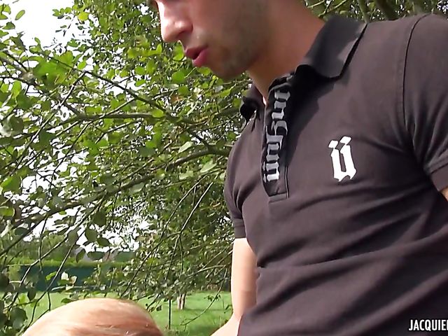 Outdoor old and young sex with 47-year-old Marta