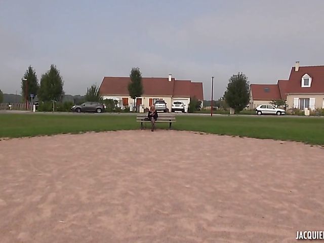 Outdoor old and young sex with 47-year-old Marta