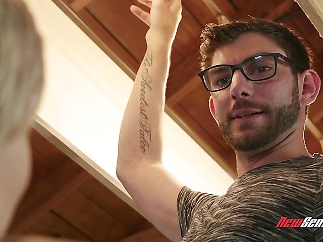 Small tits blonde with short hair Makenna Blue having sex