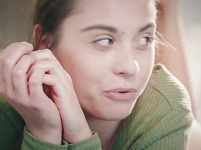 Adel C and Kalisy lesbian bath and lots of fun