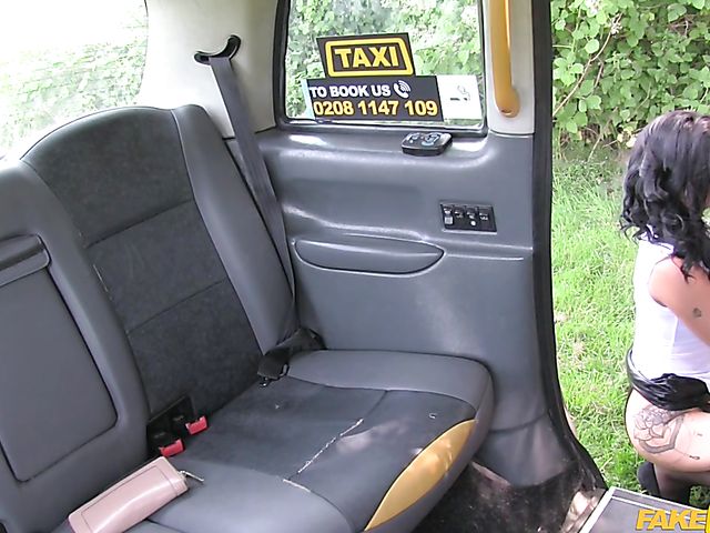Fake taxi MILF Ella Bella rimming and fucking