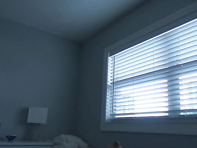 Teen GF Naomi Woods gets boned in POV