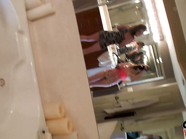 Amateur lesbians do it for a bossy woman to watch