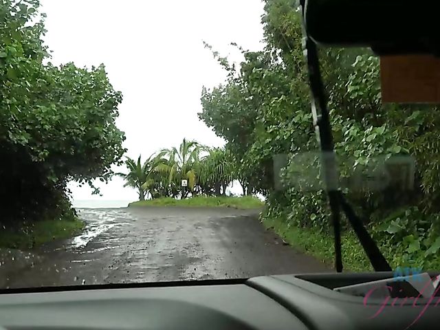 Car sex with his petite girlfriend Elsa Jean