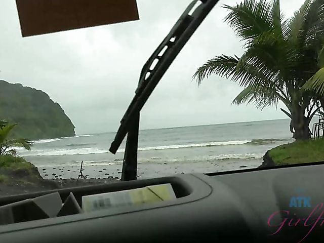 Car sex with his petite girlfriend Elsa Jean