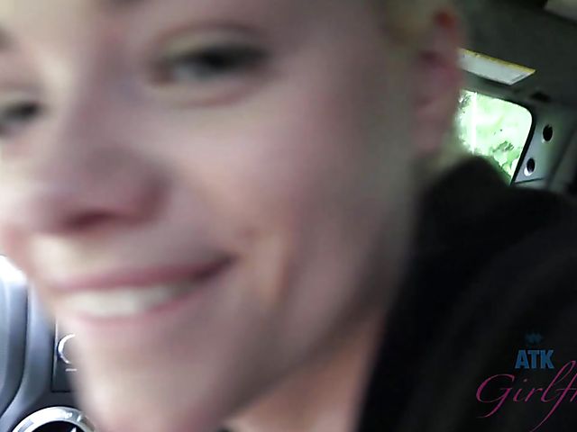 Car sex with his petite girlfriend Elsa Jean