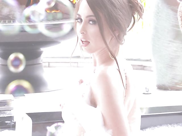 The best gang bang ever with Riley Reid