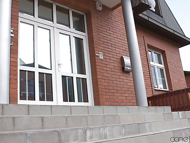 Fake boobs brunette in heat Valentina Ricci