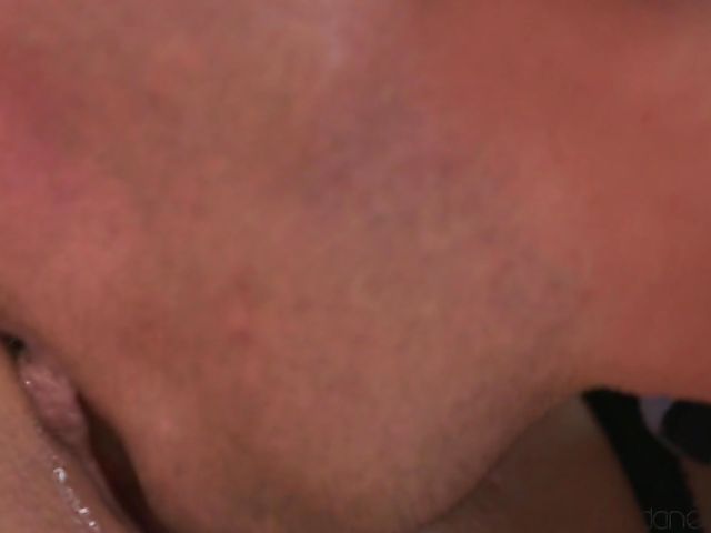 Fake boobs brunette in heat Valentina Ricci