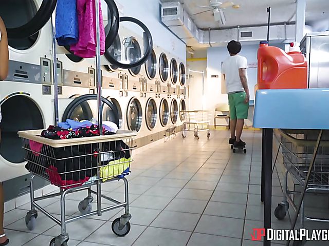 Ebony lesbians Adrian Maya and Xianna Hill at the laundry