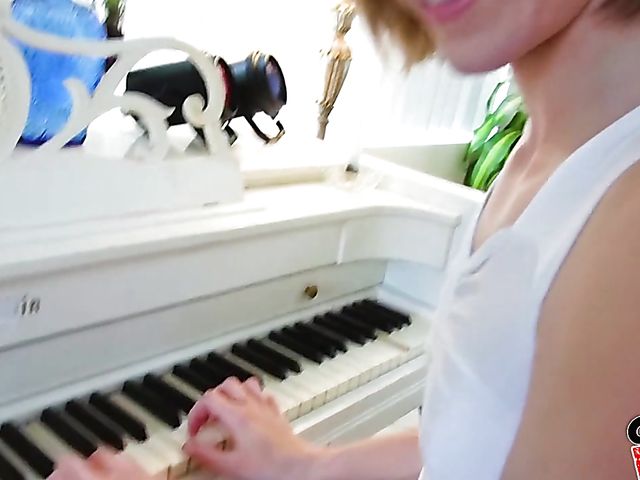 A hard dick in POV for teen amateur Ella